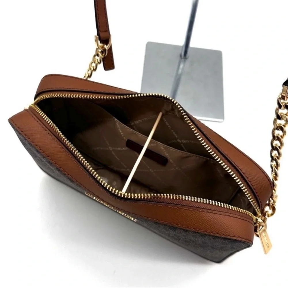 Michael Kors Large EW Crossbody Bag & Large Trifold Wallet Brown/ Gold - Picture 6 of 13